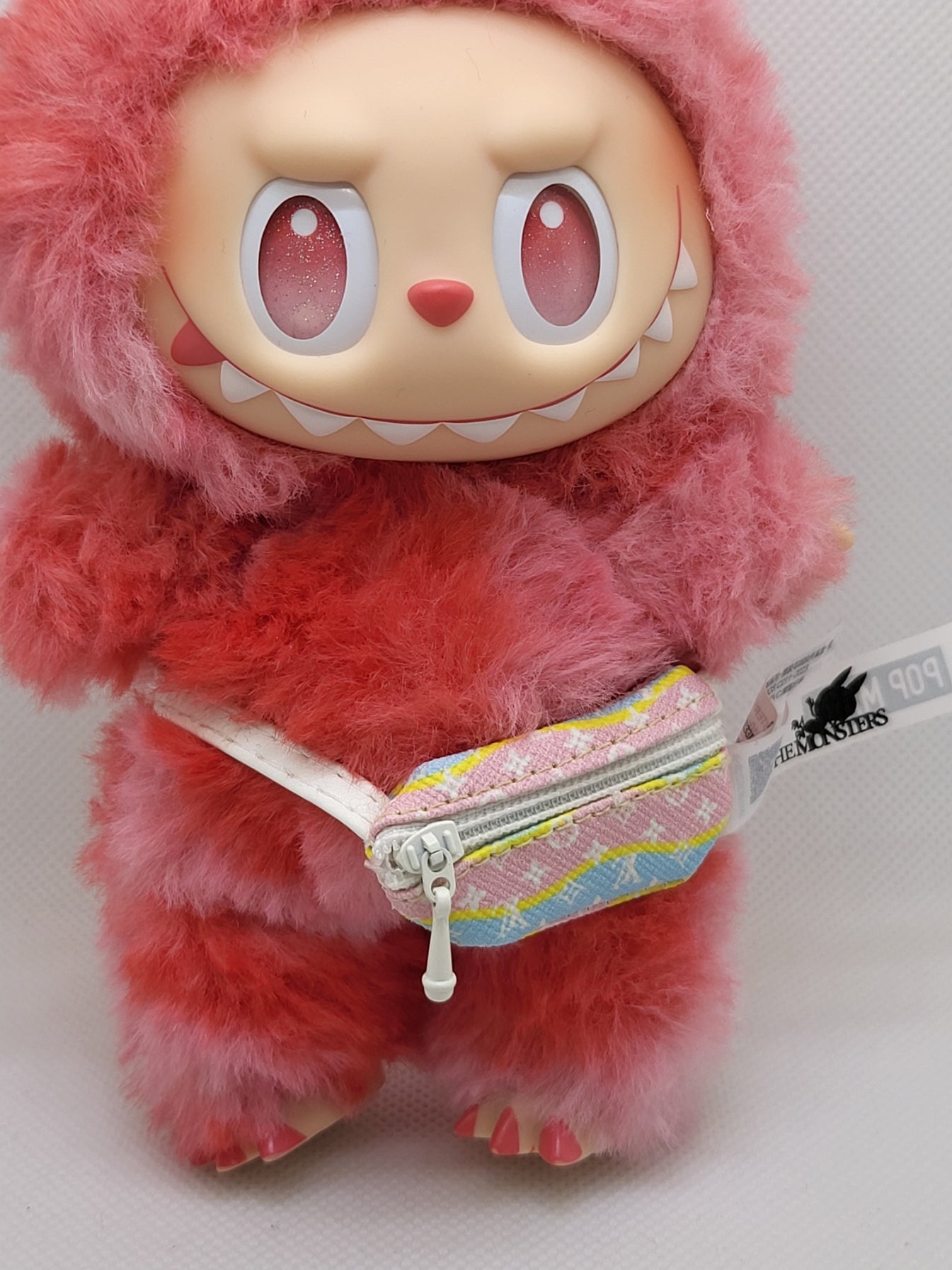 Labubu Vacation Vibes – Pastel Fanny Pack Edition