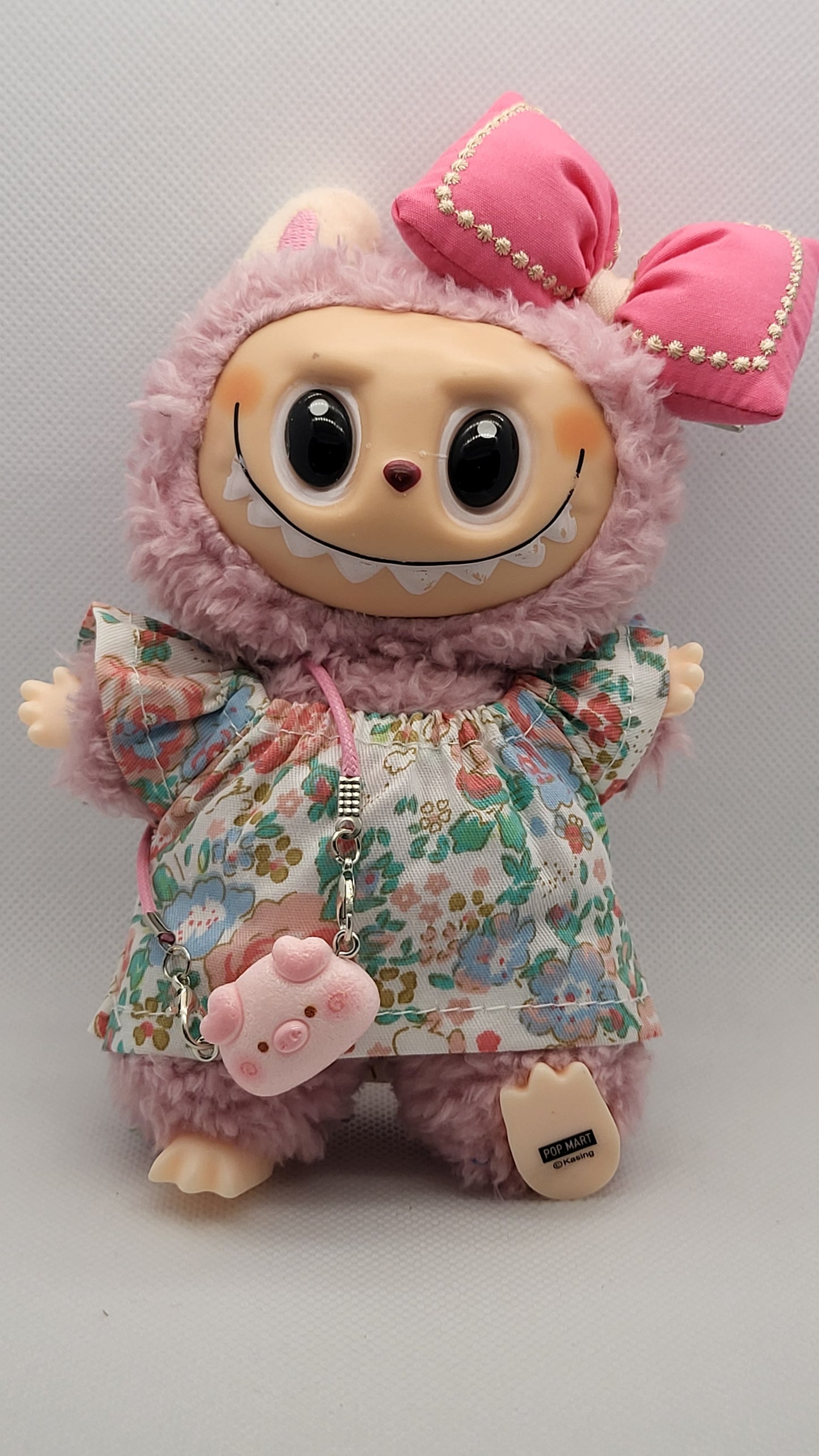 Labubu Outfit - Multicolored Floral Print Dress Set w/ Pink Bow & Pig Purse