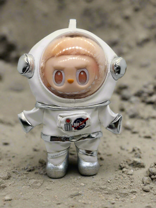 🚀 Labubu Astronaut Outfit (Doll Not Included)