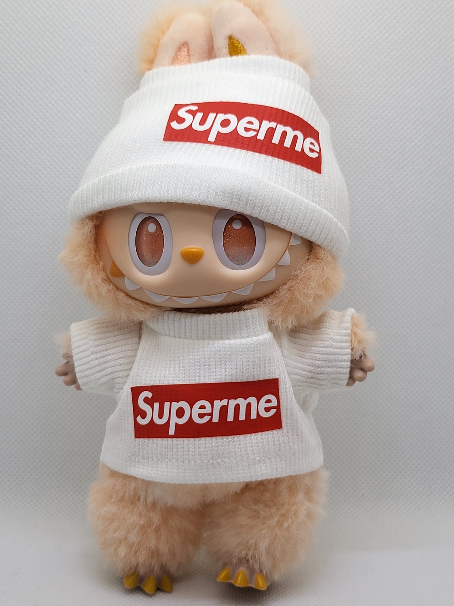 Labubu Luxe Street Classic – White Supreme Edition